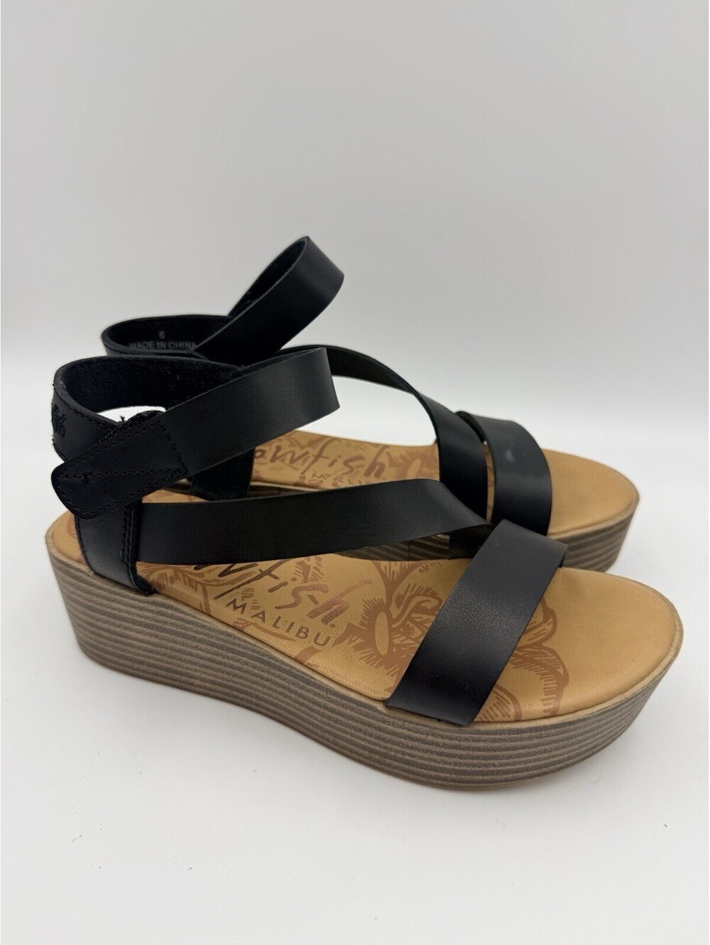 Blowfish Malibu Livey Black Platform Sandals Stacked Heel Strap Women sz 6